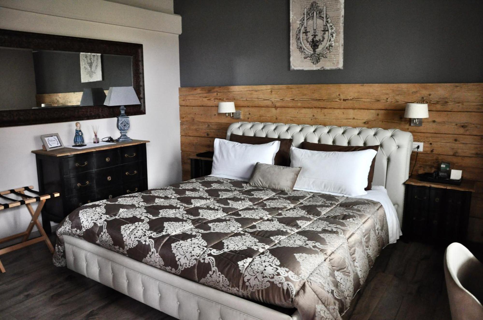 Heidi Bed And Breakfast Albavilla 部屋 写真