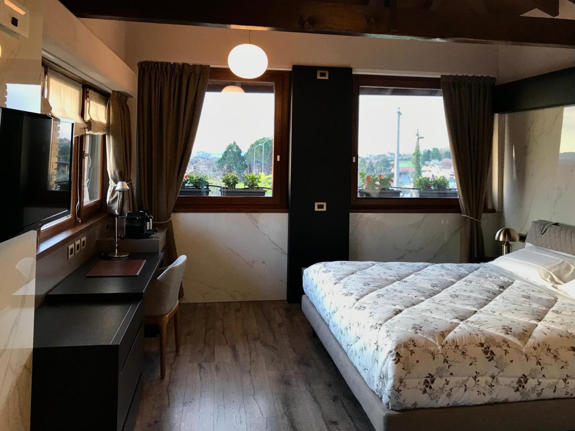 Heidi Bed And Breakfast Albavilla エクステリア 写真